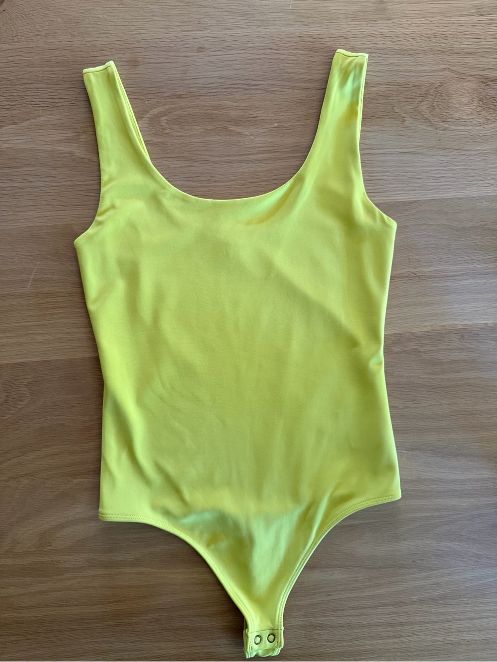 NWOT Express Neon Scoop Neck Bodysuit, Size Small